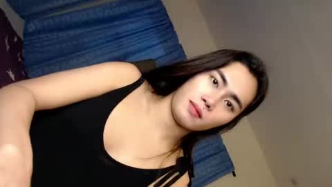 Vannesa online show from 09-19-25, 04:58