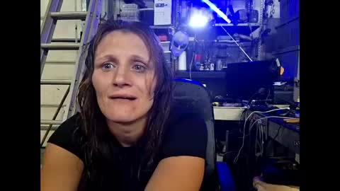 tastypeach6989 online show from 04-28-26, 03:22