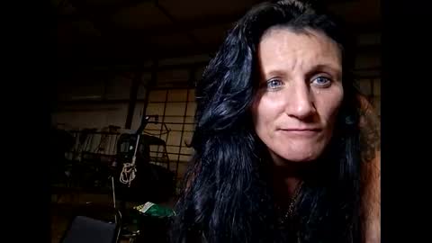 tastypeach6989 online show from 05-05-26, 06:27