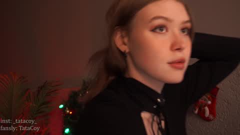 Snapshot of tatacoy chatting on 12-17-24, 05:51 TataCoy online show from 12-17-24, 05:51