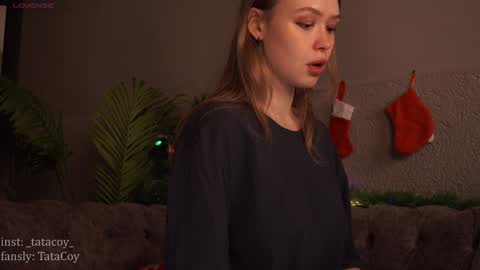 Snapshot of tatacoy chatting on 12-18-24, 05:26 TataCoy online show from 12-18-24, 05:26