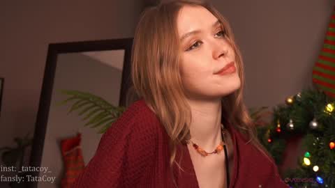 Snapshot of tatacoy chatting on 12-18-24, 12:29 TataCoy online show from 12-18-24, 12:29