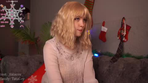 Snapshot of tatacoy chatting on 12-21-24, 06:52 TataCoy online show from 12-21-24, 06:52