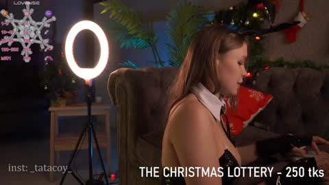 Snapshot of tatacoy chatting on 12-26-24, 09:44 TataCoy online show from 12-26-24, 09:44