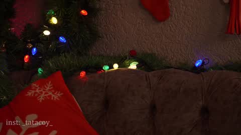 Snapshot of tatacoy chatting on 01-07-25, 01:03 TataCoy online show from 01-07-25, 01:03