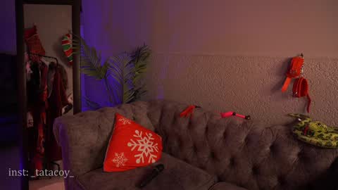 Snapshot of tatacoy chatting on 01-18-25, 06:13 TataCoy online show from 01-18-25, 06:13