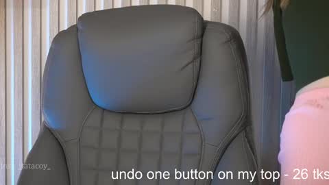 Snapshot of tatacoy chatting on 02-25-25, 06:03 TataCoy online show from 02-25-25, 06:03