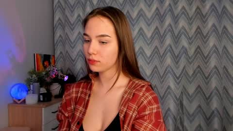 Tate online show from 01-26-25, 06:27