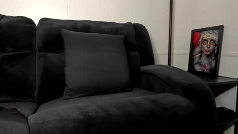 Snapshot of tatiana365524 chatting on 10-12-25, 08:57 Tatiana online show from 10-12-25, 08:57