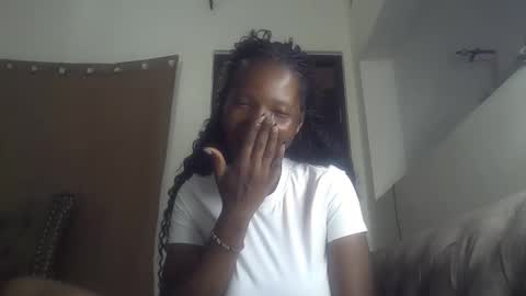 Snapshot of tatiana_254 chatting on 10-13-25, 07:14 tatiana_254 online show from 10-13-25, 07:14
