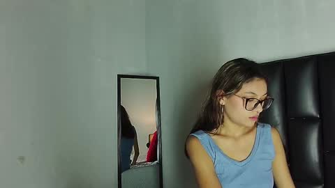 Snapshot of tatiana_mendoza chatting on 02-26-25, 02:14 tatiana_mendoza online show from 02-26-25, 02:14