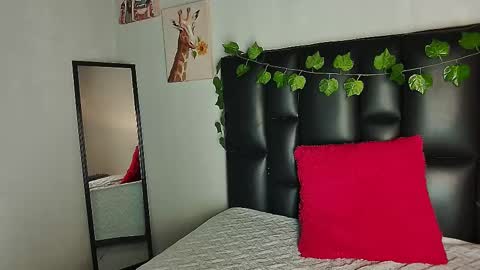 Snapshot of tatiana_mendoza chatting on 03-03-25, 01:31 tatiana_mendoza online show from 03-03-25, 01:31