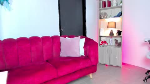 Snapshot of tatiana_mendoza chatting on 10-29-25, 05:36 tatiana_mendoza online show from 10-29-25, 05:36