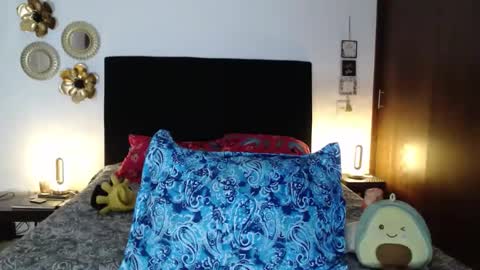 tatiana_monteros online show from 10-27-25, 04:16