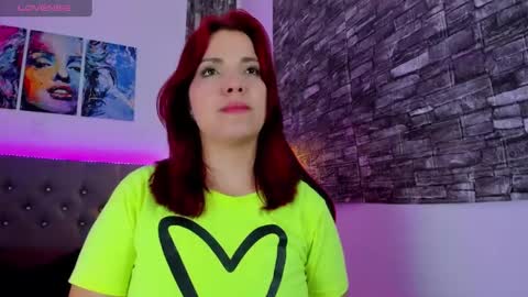 Snapshot of tatiana_sc chatting on 01-20-25, 01:21 Tatiana SC online show from 01-20-25, 01:21