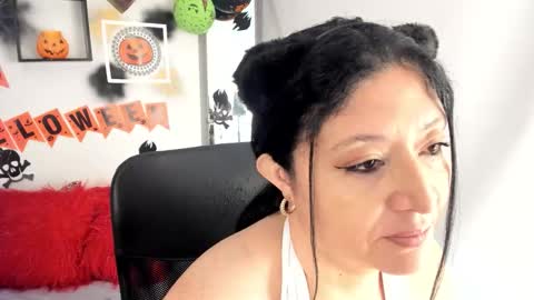 tatiana_sofiaa online show from 10-30-25, 02:07
