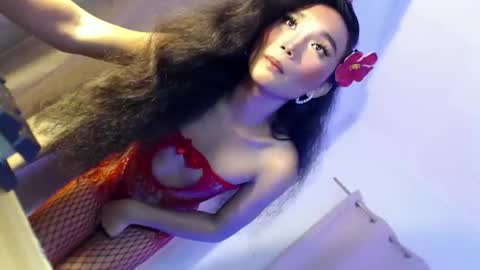 Snapshot of tatiana_wilton chatting on 05-07-26, 09:36 ANDREA online show from 05-07-26, 09:36