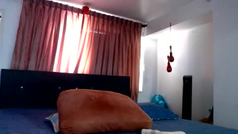 tatiana giraldo online show from 06-11-26, 09:02