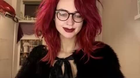 Tatiana online show from 10-19-25, 07:36