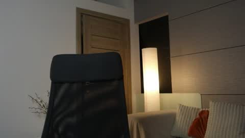 Snapshot of tatianaxoxo1 chatting on 07-28-26, 02:13 Tatiana online show from 07-28-26, 02:13