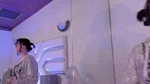 Snapshot of tatilee chatting on 03-26-26, 11:49 tatilee online show from 03-26-26, 11:49