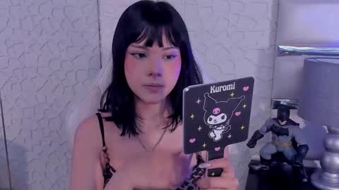 Snapshot of tatilee chatting on 03-27-26, 12:27 tatilee online show from 03-27-26, 12:27