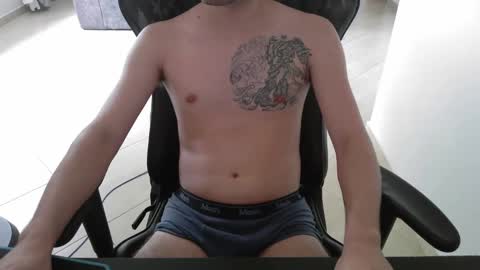 Lucas online show from 02-15-25, 06:23