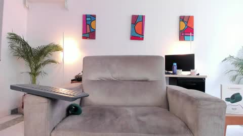 Twitter TatoKatx online show from 12-27-24, 02:22