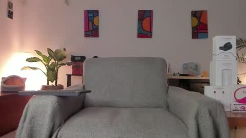 Snapshot of tatokat chatting on 03-24-26, 01:32 Twitter TatoKatx online show from 03-24-26, 01:32