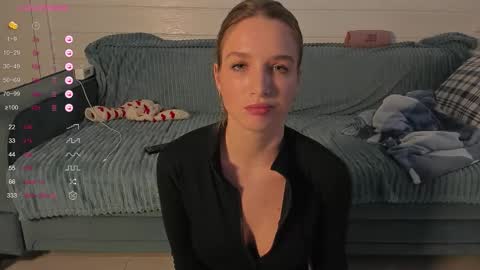 Snapshot of tatoohagirl chatting on 11-17-25, 06:14 Your Kris My lovense wishlist ty so much online show from 11-17-25, 06:14