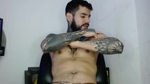 SeX-Boy online show from 02-25-26, 01:48