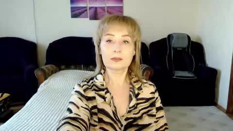 Tattease online show from 05-05-26, 12:57