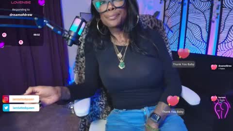 Tatted Queen online show from 11-10-25, 04:44