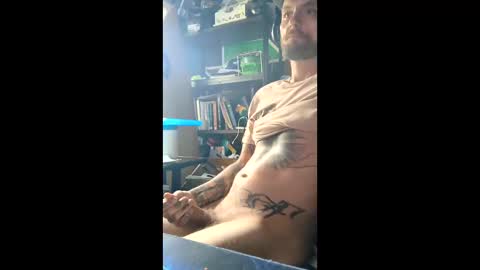 Snapshot of tattedalpha chatting on 05-12-26, 10:40 tattedalpha online show from 05-12-26, 10:40