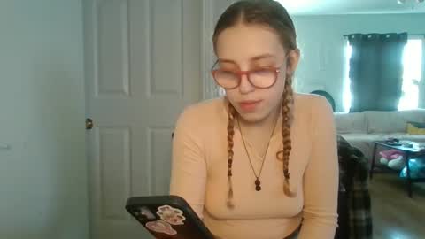 Trippy hippy online show from 09-11-25, 03:45