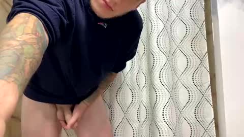 Snapshot of tattedhubs5 chatting on 10-12-25, 03:05 tattedhubs5 online show from 10-12-25, 03:05