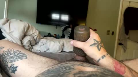 Snapshot of tattedlover84 chatting on 12-07-24, 01:29 Tattedlover84. stroke edge online show from 12-07-24, 01:29