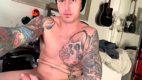 Snapshot of tattednblonde chatting on 01-05-25, 01:26 tattednblonde online show from 01-05-25, 01:26