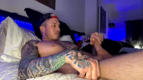 Snapshot of tattednblonde chatting on 01-09-25, 01:56 tattednblonde online show from 01-09-25, 01:56