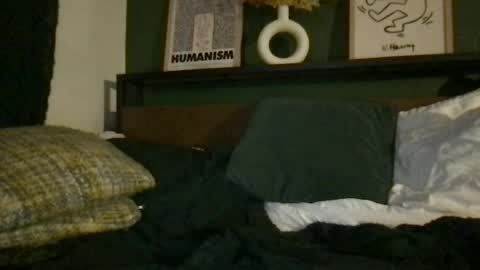 Snapshot of tattedtwinkxo chatting on 06-11-26, 08:51 Tatted Twink online show from 06-11-26, 08:51