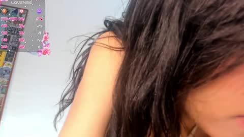 Snapshot of tattl2222 chatting on 02-06-25, 08:29 tati online show from 02-06-25, 08:29