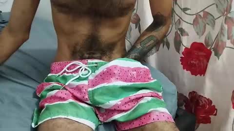 Snapshot of tatto_destroyer chatting on 12-06-24, 12:02 Fernando online show from 12-06-24, 12:02