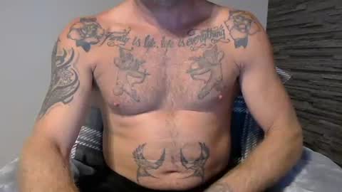 tattoo_london online show from 02-01-26, 09:02