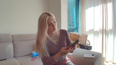 tattoobbgirl online show from 05-05-26, 03:42