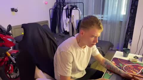 Alex but u can call me Theo online show from 03-20-26, 10:31