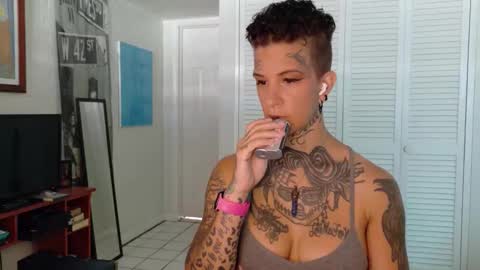 Snapshot of tattooed_natalia chatting on 03-15-26, 12:44 Natalia 3 online show from 03-15-26, 12:44