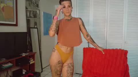 Snapshot of tattooed_natalia chatting on 03-17-26, 01:36 Natalia 3 online show from 03-17-26, 01:36