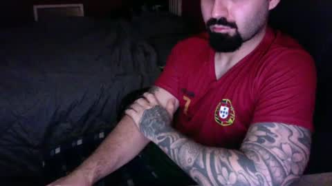 tattooedandbearded22 online show from 07-05-26, 04:19