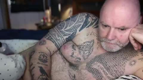 Tattooeddilf 01 online show from 05-13-26, 05:05