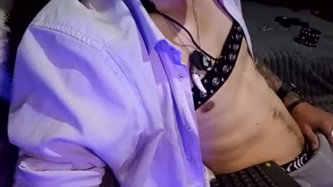 Snapshot of tattooman777 chatting on 03-16-26, 02:06 Jean pool online show from 03-16-26, 02:06